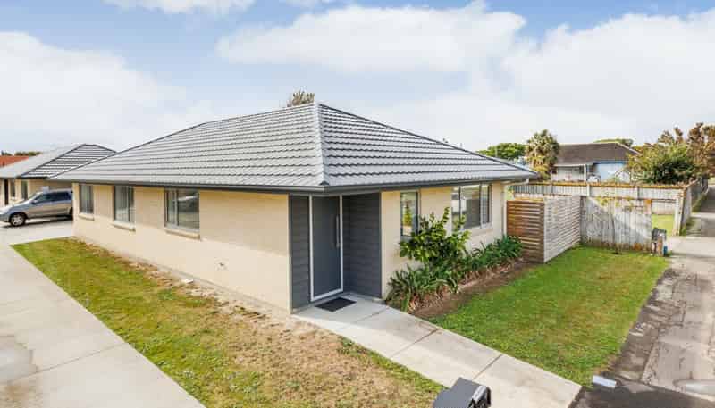 140 Rugby Street, Awapuni