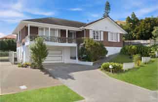 10 Veagh Place, Highland Park