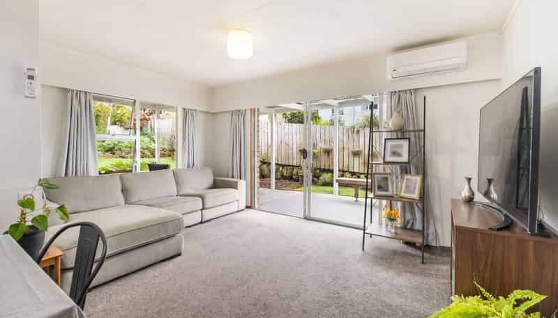 8B Clark Road, Kamo