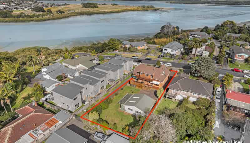 36 Estuary Road, Weymouth