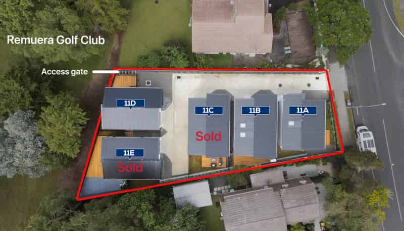 11B Norman Lesser Drive, Saint Johns