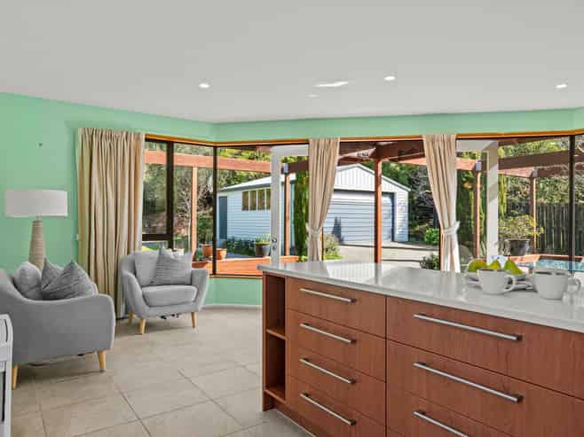 24 Mccormacks Bay Road, Mount Pleasant
