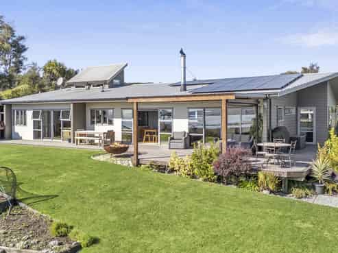 30 Ruataniwha Drive, Collingwood
