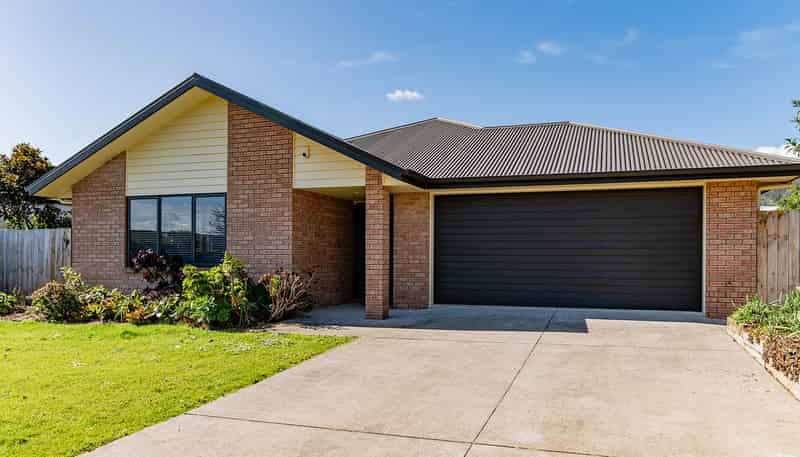 136 Golden Shore Place, Coromandel