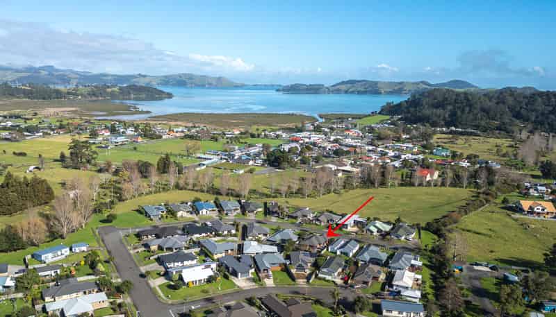 136 Golden Shore Place, Coromandel