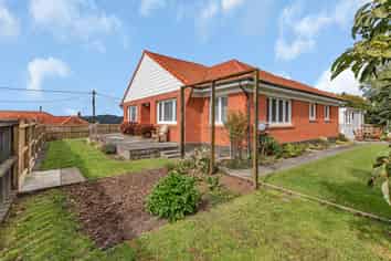 4 Summit Lane, Kamo
