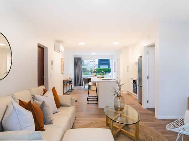 5/3 Karoro Court, Hobsonville