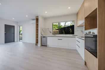 11E & 11F Glenfinn Place, Massey