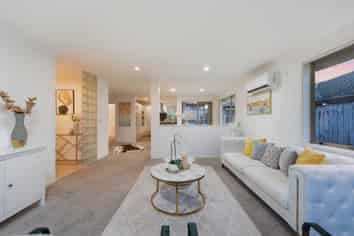 19 Norm Pellow Drive, The Gardens