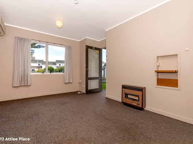 12 and 13 Attlee Place, Gisborne