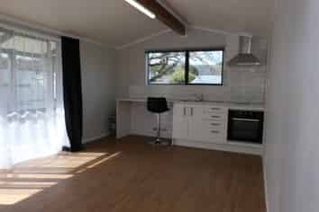 7 Spackman Cr, Paraparaumu