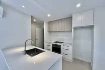 1/49 Laurence Street, Waltham