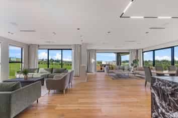 1 Runway Rise, Dairy Flat