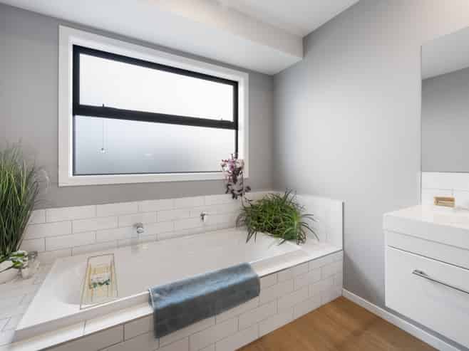 77 Larch Crescent, Alexandra