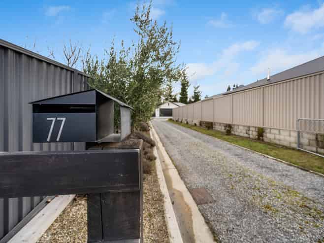 77 Larch Crescent, Alexandra