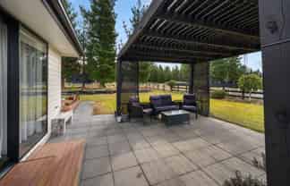 77 Larch Crescent, Alexandra