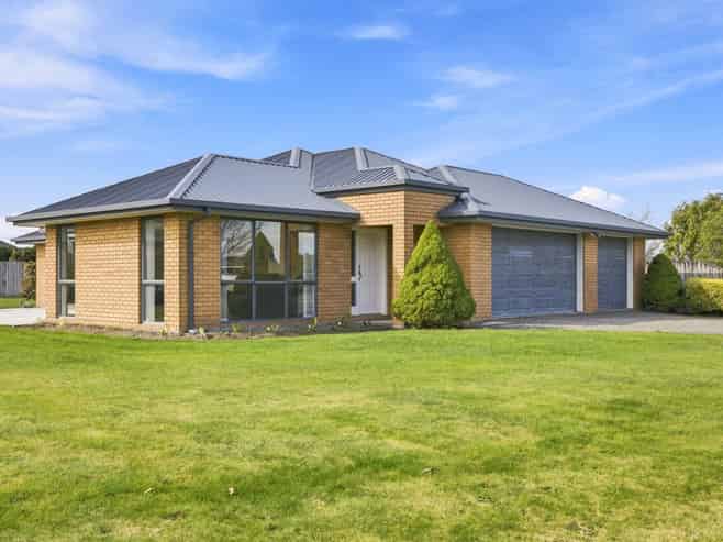 9 Clifford Place, Amberley
