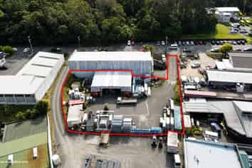 1,597M² SECURE YARD IN CENTRAL SILVERDALE
