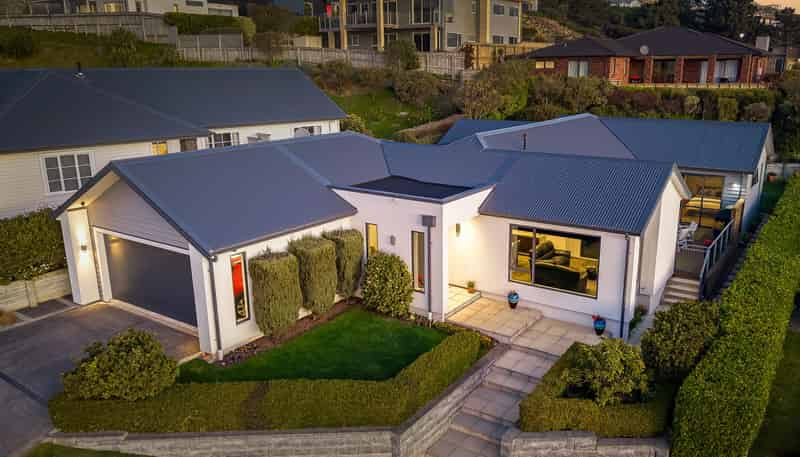 6 Hollyford Place, Aotea