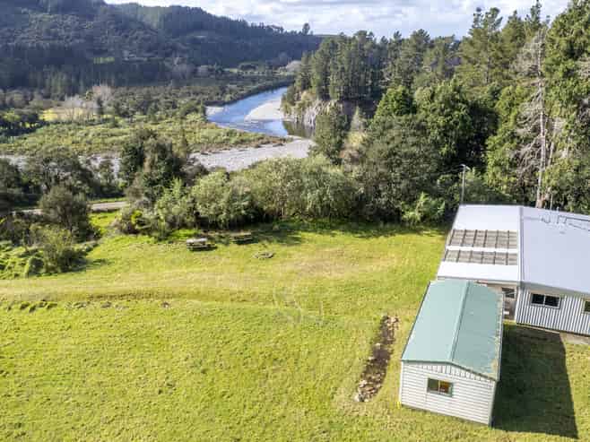 267 Waiohine Valley Road, Greytown