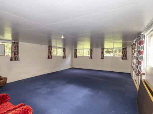 . Waiohine Valley Road, Greytown