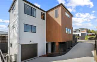 170 A,B,C Methuen Road, New Windsor