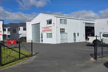 Live and work in Mount Maunganui!