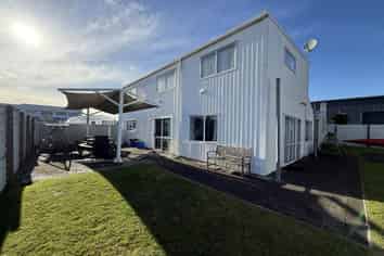 Live and work in Mount Maunganui!