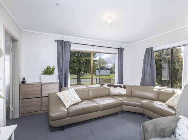 33 Baker Street, Huntly
