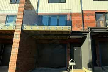 Auckland - Address withheld
