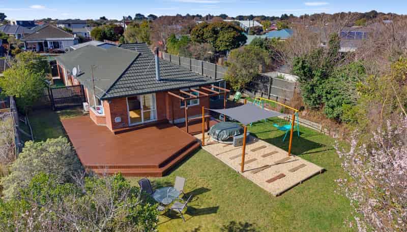 5A Woodgrove Avenue, North New Brighton
