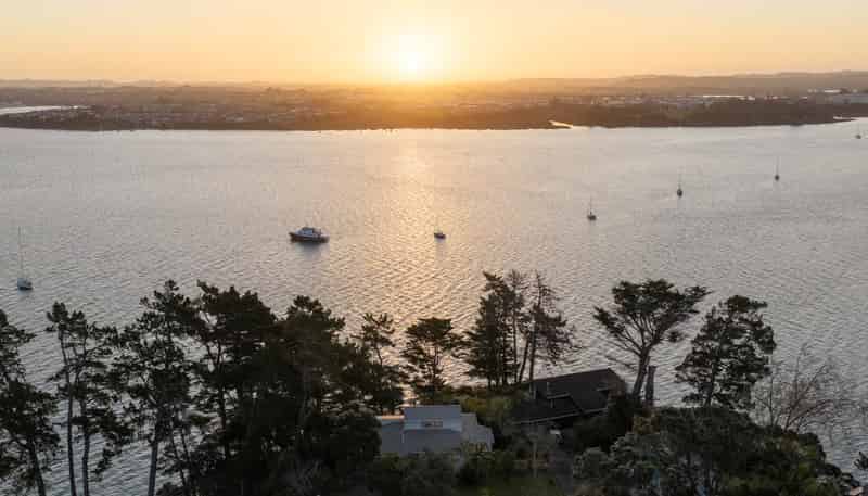 53 Jacaranda Avenue, Beach Haven