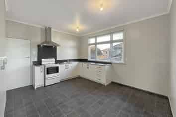 182 Morton Street, Strathern