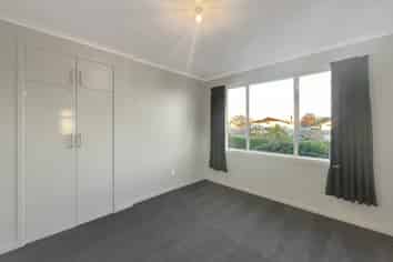 182 Morton Street, Strathern