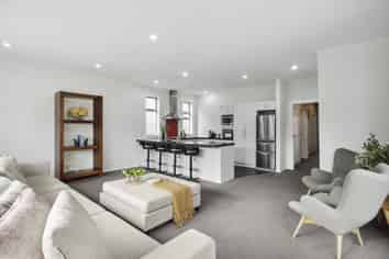 77 Albert Street, Saint Clair