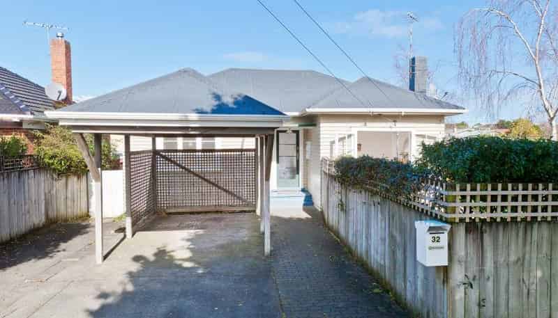 32 Foch Ave, Mount Roskill