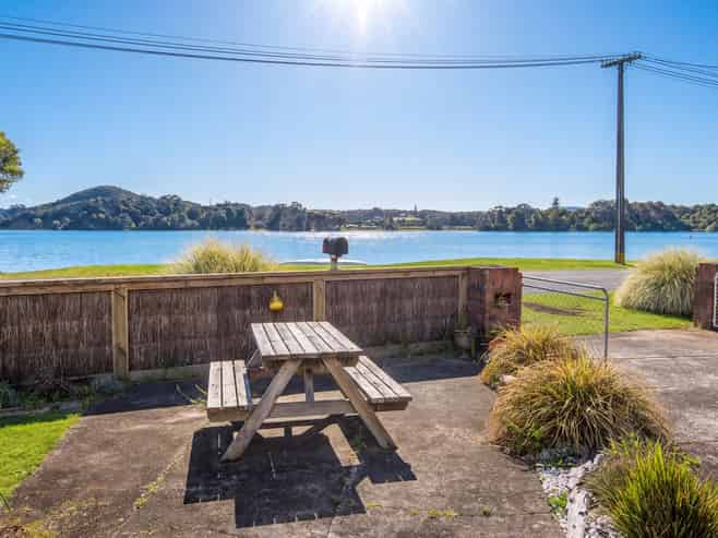 4 Papaka Road, Ngunguru