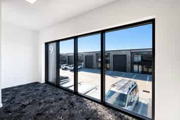 Secure your own commercial premises in Papamoa