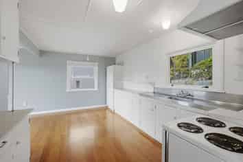 27 Quebec Road, Washington Valley