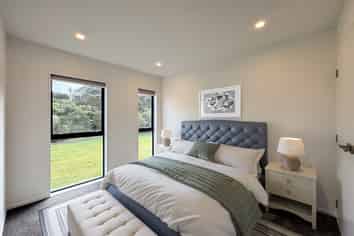 5/8 Lowtherhurst Road, Massey