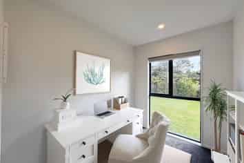 5/8 Lowtherhurst Road, Massey