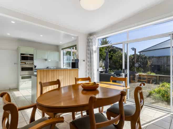 56 Hawera Road, Kohimarama