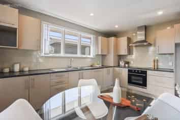 2/3 Tankerville Road, Hoon Hay