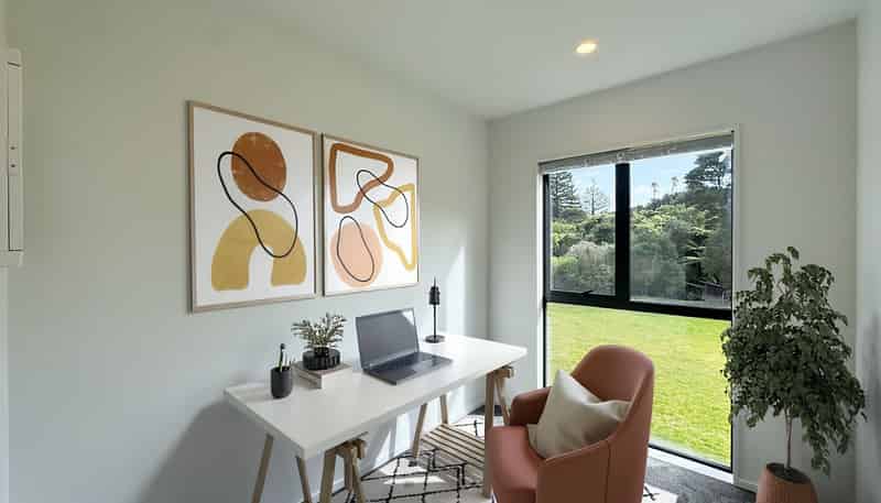 8/8 Lowtherhurst Road, Massey