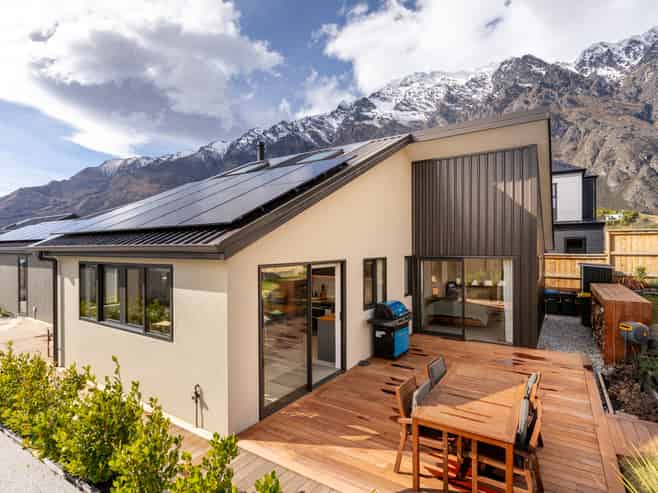 6 Rill Lane, Jacks Point