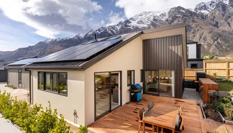 6 Rill Lane, Jacks Point