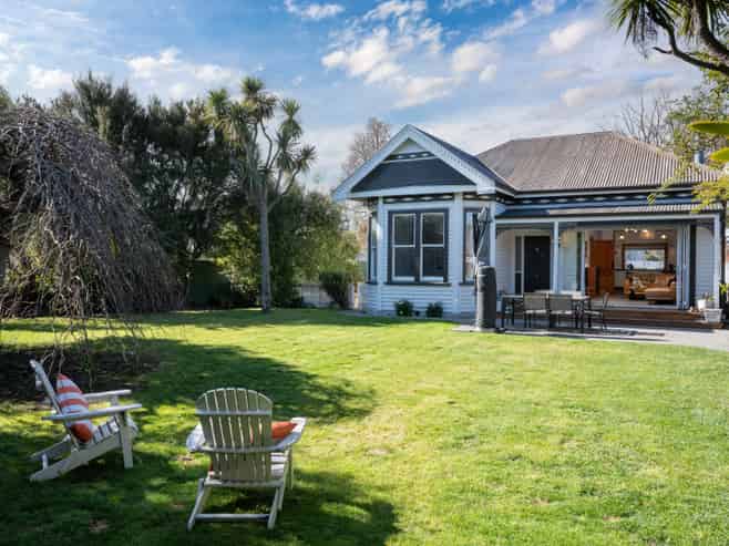 2 Thornton Street, Saint Albans