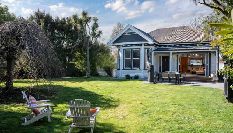2 Thornton Street, Saint Albans