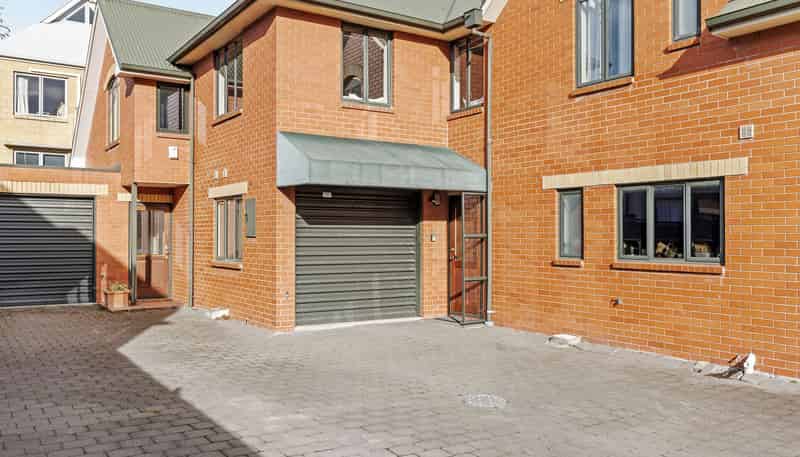 2/384 Madras Street, Christchurch Central
