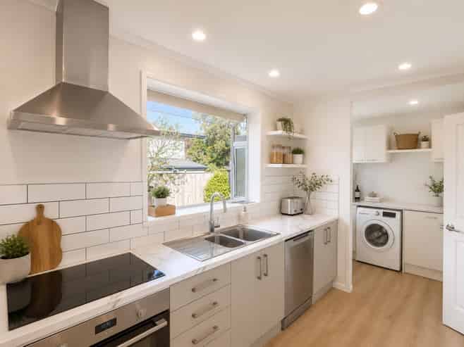 7 Redwood Drive, Massey